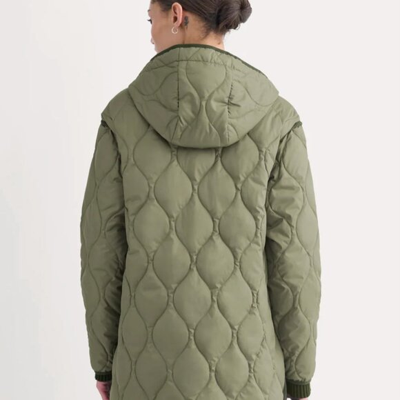 Everlane ReNew Quilted Hooded Liner - Picture 6 of 10